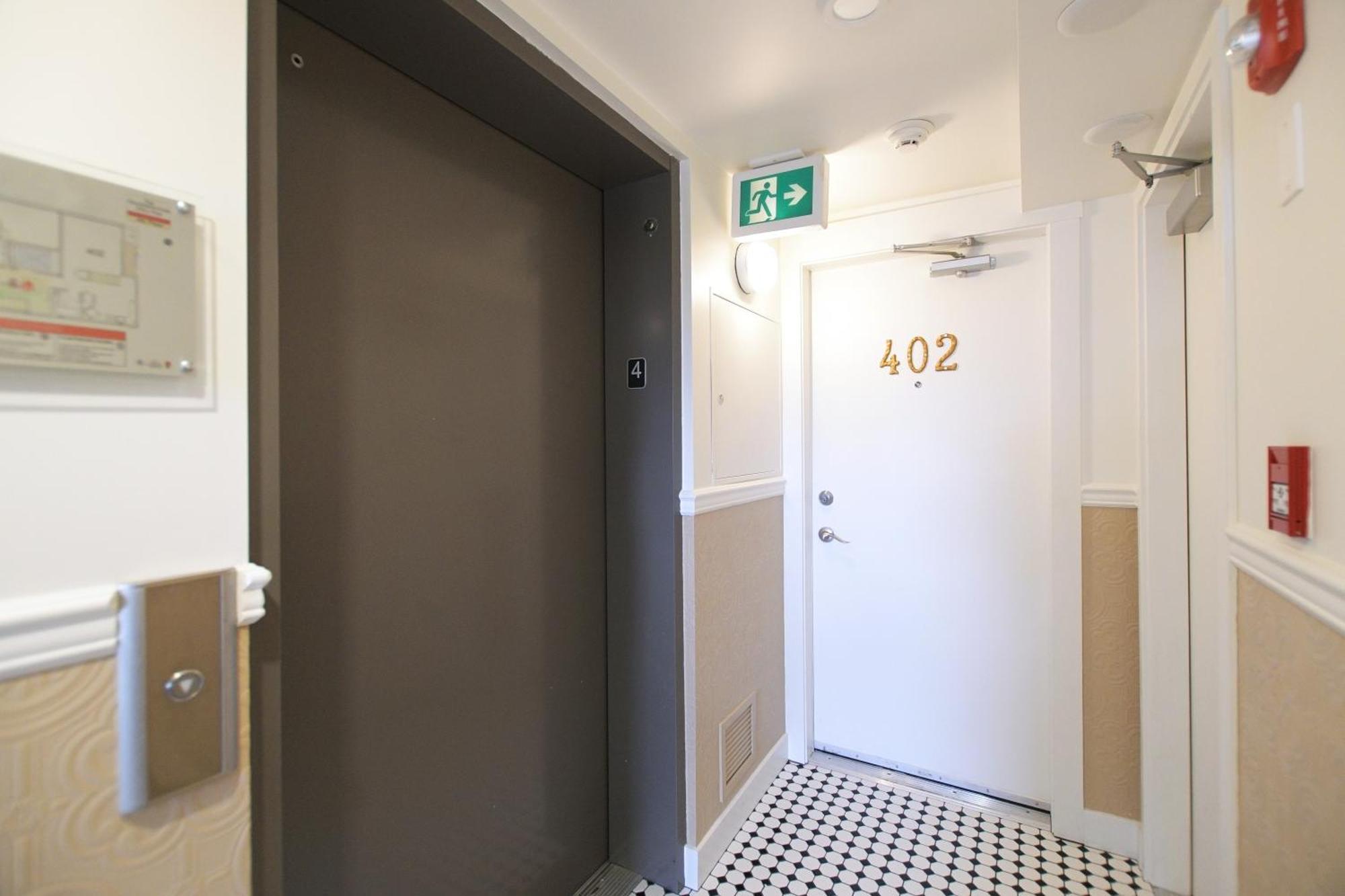 Victoria'S Parliamentary Suite With Private Rooftop Patio & Harbour View Екстериор снимка